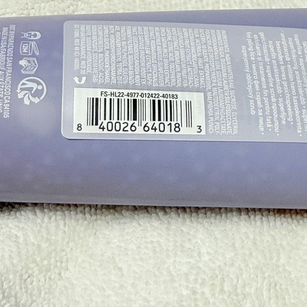 Fenty Beauty CHERRY DUB SUPERFINE DAILY CLEANSING FACE SCRUB - NEW - Picture 3 of 4